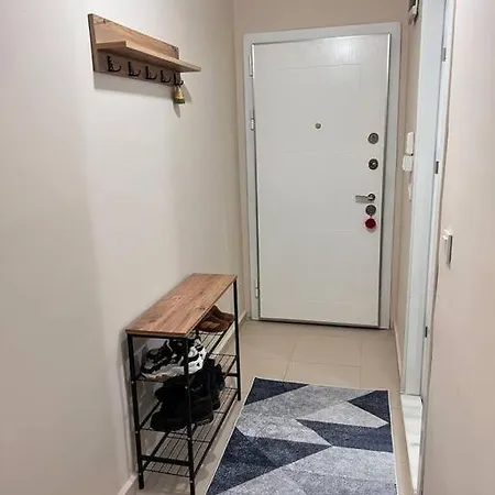 Cesme'de Denize Yakin, Bahceli Ev Apartment Cesme